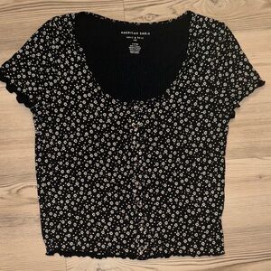 American Eagle Outfitters Black and White Floral Button Down Shirt
